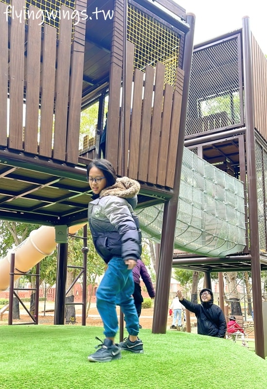 台中后里┃后里森林公園搖籃遊戲場。台中首座以自然遊戲體驗為主題的遊戲場,還有很多吊床可以躺玩~ - 第21張圖 台中后里┃后里森林公園搖籃遊戲場。台中首座以自然遊戲體驗為主題的遊戲場,還有很多吊床可以躺玩~