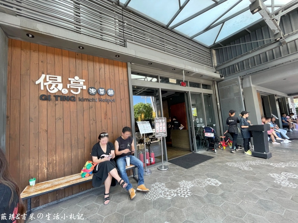 台中火鍋┃偈亭 雙十總店。一中商圈歷久不衰傳奇,每到用餐時間門口都是滿滿的人潮!! - 第3張圖 台中火鍋┃偈亭 雙十總店。一中商圈歷久不衰傳奇,每到用餐時間門口都是滿滿的人潮!!