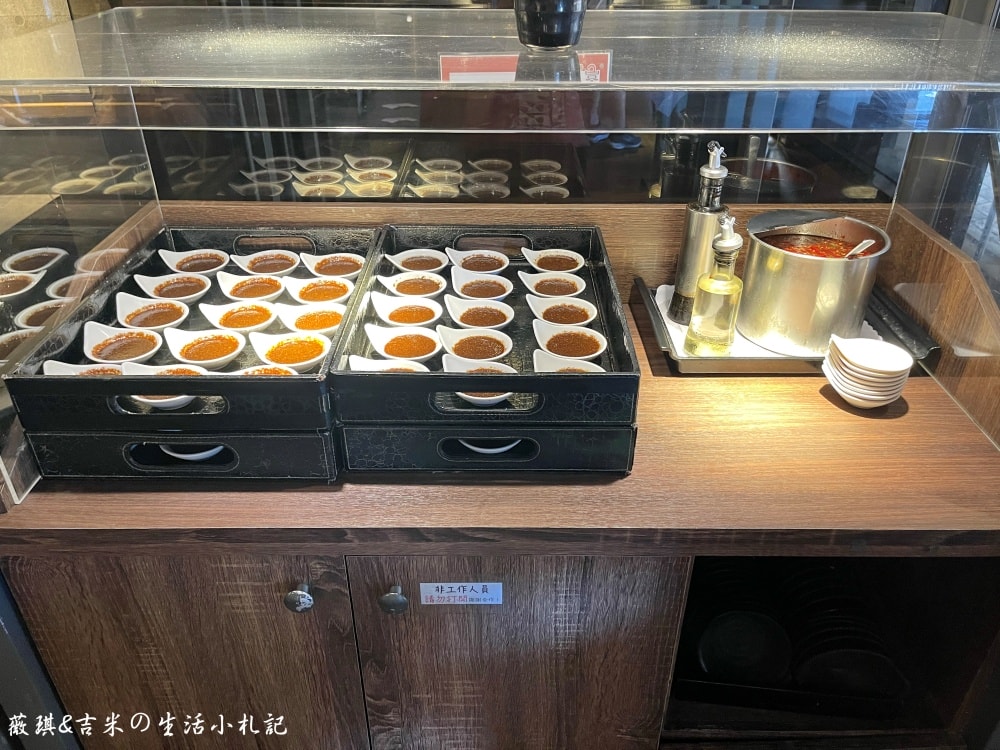 台中火鍋┃偈亭 雙十總店。一中商圈歷久不衰傳奇,每到用餐時間門口都是滿滿的人潮!! - 第8張圖 台中火鍋┃偈亭 雙十總店。一中商圈歷久不衰傳奇,每到用餐時間門口都是滿滿的人潮!!