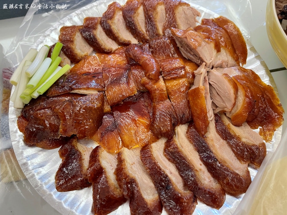 彰化埔鹽┃鴨皮子脆皮烤鴨。埔鹽在地烤鴨名店，平日提前一天預訂可以折50元!