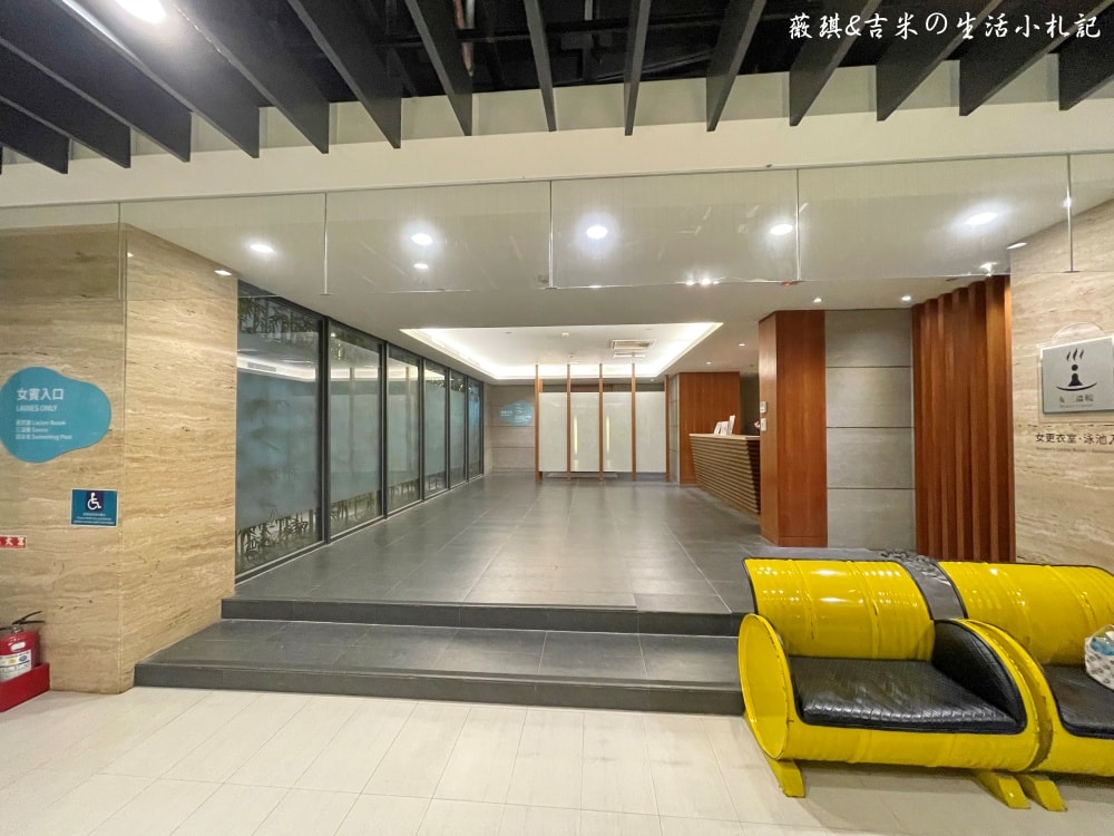 新竹┃煙波大飯店 新竹湖濱館。2300坪室內兒童樂園「卡樂次元」及全年溫水泳池，小孩根本不想回家!