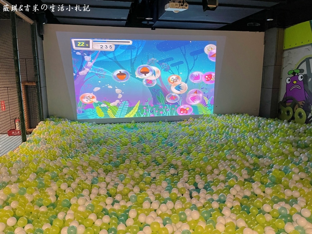 新竹┃煙波大飯店 新竹湖濱館。2300坪室內兒童樂園「卡樂次元」及全年溫水泳池，小孩根本不想回家!