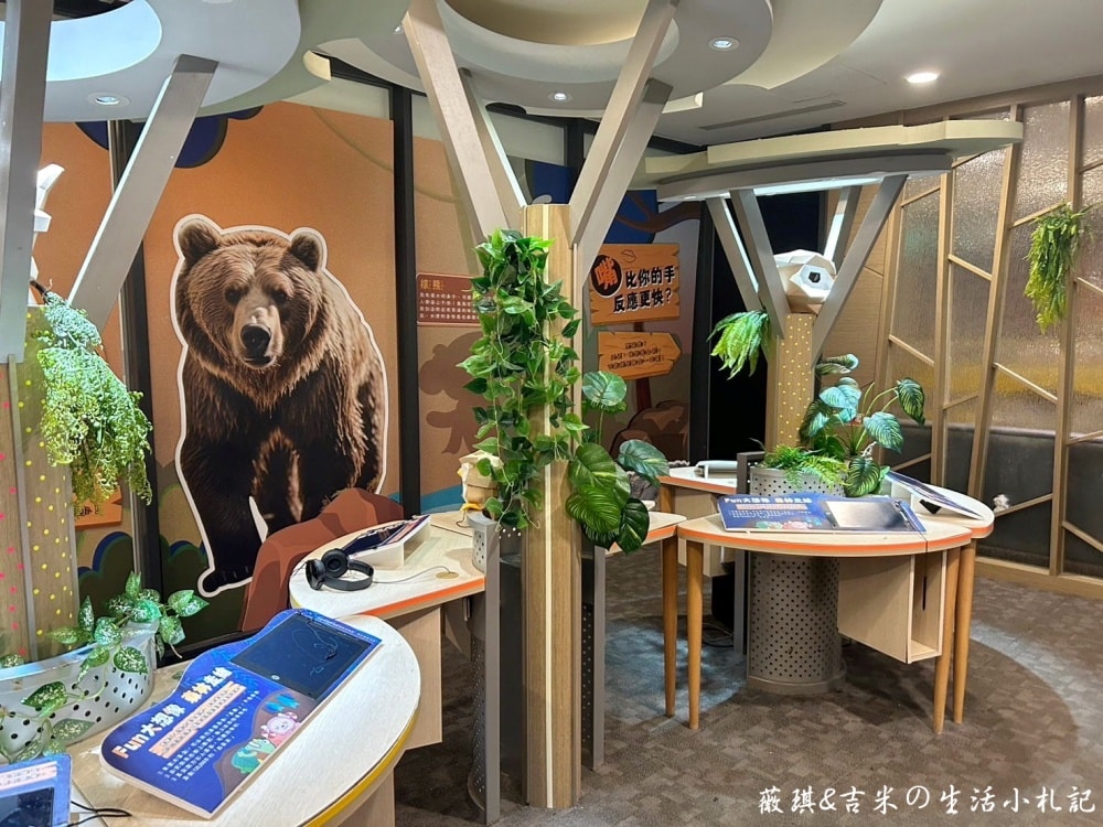新竹┃煙波大飯店 新竹湖濱館。2300坪室內兒童樂園「卡樂次元」及全年溫水泳池，小孩根本不想回家!