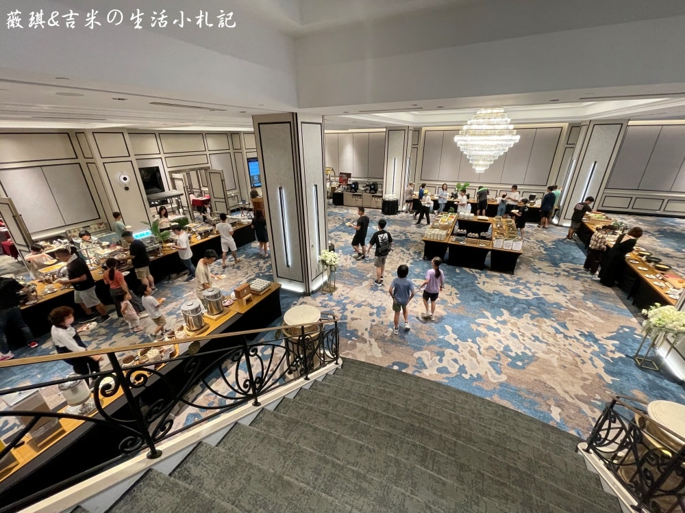新竹┃煙波大飯店 新竹湖濱館。2300坪室內兒童樂園「卡樂次元」及全年溫水泳池，小孩根本不想回家!