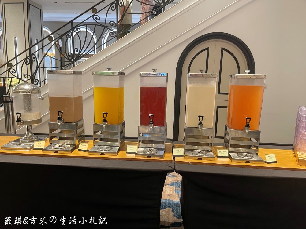 新竹┃煙波大飯店 新竹湖濱館。2300坪室內兒童樂園「卡樂次元」及全年溫水泳池，小孩根本不想回家!