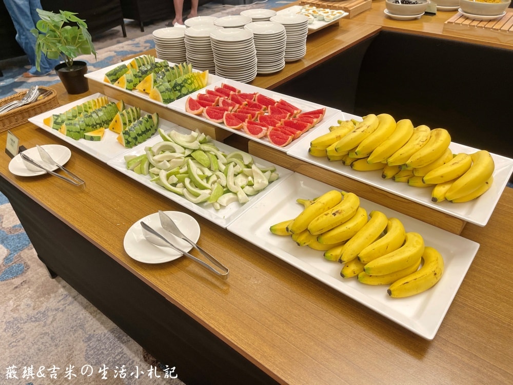 新竹┃煙波大飯店 新竹湖濱館。2300坪室內兒童樂園「卡樂次元」及全年溫水泳池，小孩根本不想回家!