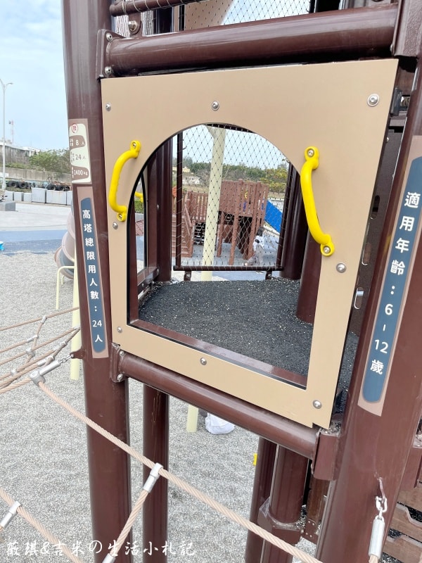 台中梧棲┃漁寮運動公園。台中海線首座親水特色公園,特別規劃「水戰綠洲」區,讓孩童能嬉戲、打水仗!! - 第15張圖 台中梧棲┃漁寮運動公園。台中海線首座親水特色公園,特別規劃「水戰綠洲」區,讓孩童能嬉戲、打水仗!!