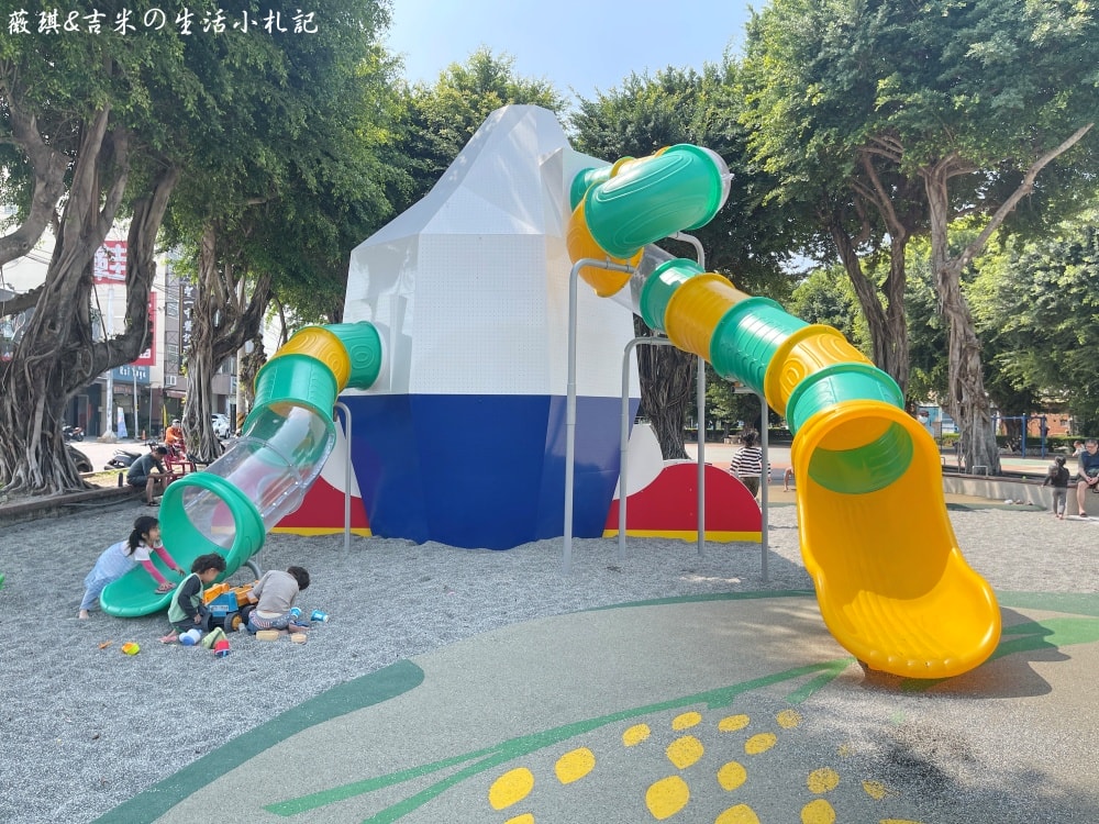 彰化田中┃米寶親子公園。2025年1月全新啟用，以兒童公園舊址為基礎，打造以「米寶」為主題的全新遊樂場!