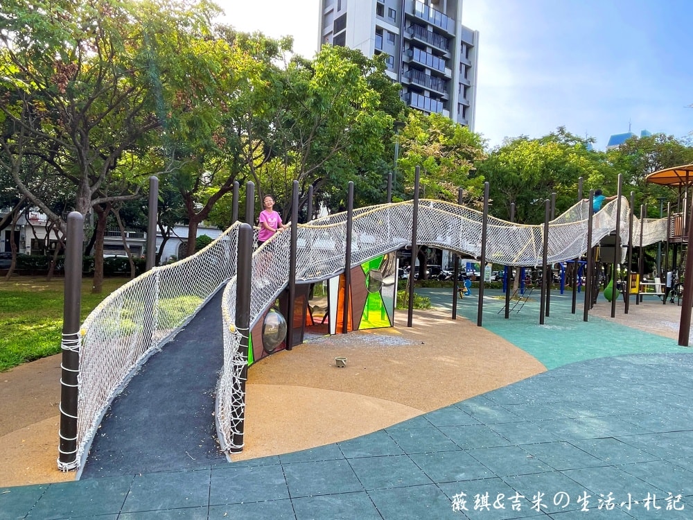 台中北屯┃北屯兒童公園-林間探索遊戲場。113年9月新增林間探索遊戲場，為老公園注入新生命!
