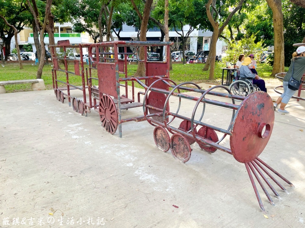 台中北屯┃北屯兒童公園-林間探索遊戲場。113年9月新增林間探索遊戲場，為老公園注入新生命!