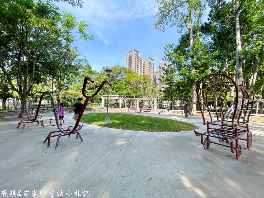 台中北屯┃北屯兒童公園-林間探索遊戲場。113年9月新增林間探索遊戲場，為老公園注入新生命!