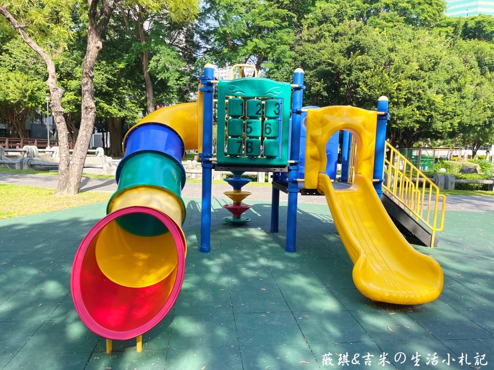 台中北屯┃北屯兒童公園-林間探索遊戲場。113年9月新增林間探索遊戲場，為老公園注入新生命!