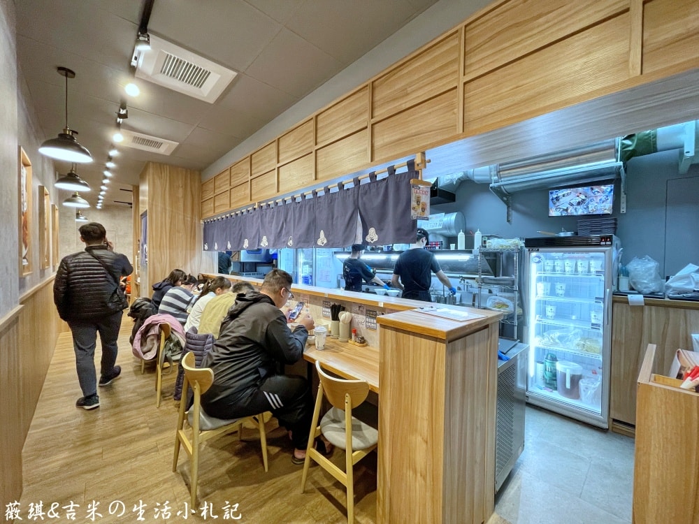 彰化拉麵┃麵匡匡-彰化曉陽店。連鎖品牌拉麵店,全台已有超過一百家的分店,是更符合台灣人口味的拉麵! - 第4張圖 彰化拉麵┃麵匡匡-彰化曉陽店。連鎖品牌拉麵店,全台已有超過一百家的分店,是更符合台灣人口味的拉麵!