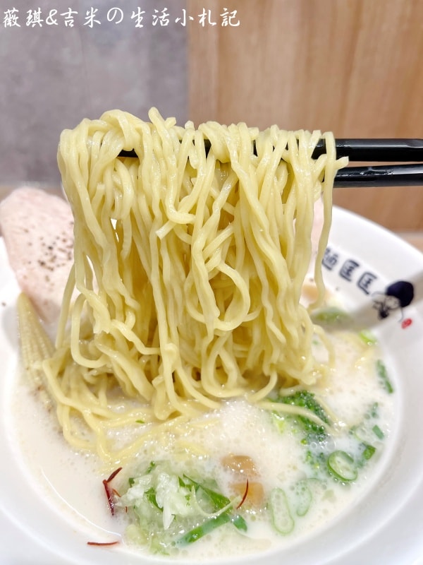 彰化拉麵┃麵匡匡-彰化曉陽店。連鎖品牌拉麵店,全台已有超過一百家的分店,是更符合台灣人口味的拉麵! - 第14張圖 彰化拉麵┃麵匡匡-彰化曉陽店。連鎖品牌拉麵店,全台已有超過一百家的分店,是更符合台灣人口味的拉麵!