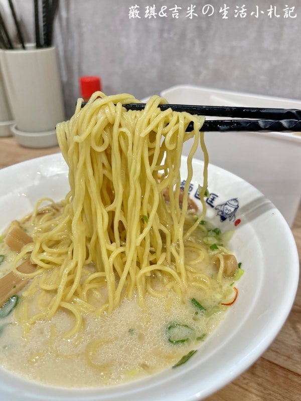 彰化拉麵┃麵匡匡-彰化曉陽店。連鎖品牌拉麵店,全台已有超過一百家的分店,是更符合台灣人口味的拉麵! - 第19張圖 彰化拉麵┃麵匡匡-彰化曉陽店。連鎖品牌拉麵店,全台已有超過一百家的分店,是更符合台灣人口味的拉麵!