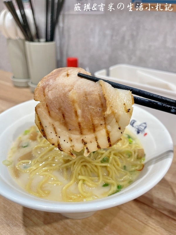 彰化拉麵┃麵匡匡-彰化曉陽店。連鎖品牌拉麵店,全台已有超過一百家的分店,是更符合台灣人口味的拉麵! - 第18張圖 彰化拉麵┃麵匡匡-彰化曉陽店。連鎖品牌拉麵店,全台已有超過一百家的分店,是更符合台灣人口味的拉麵!