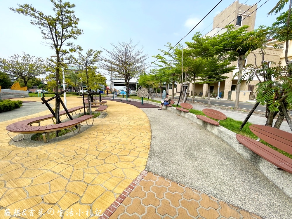 彰化花壇┃花壇口庄公園。螃蟹大碗公溜滑梯,原來這個公園有陸蟹!! - 第12張圖 彰化花壇┃花壇口庄公園。螃蟹大碗公溜滑梯,原來這個公園有陸蟹!!