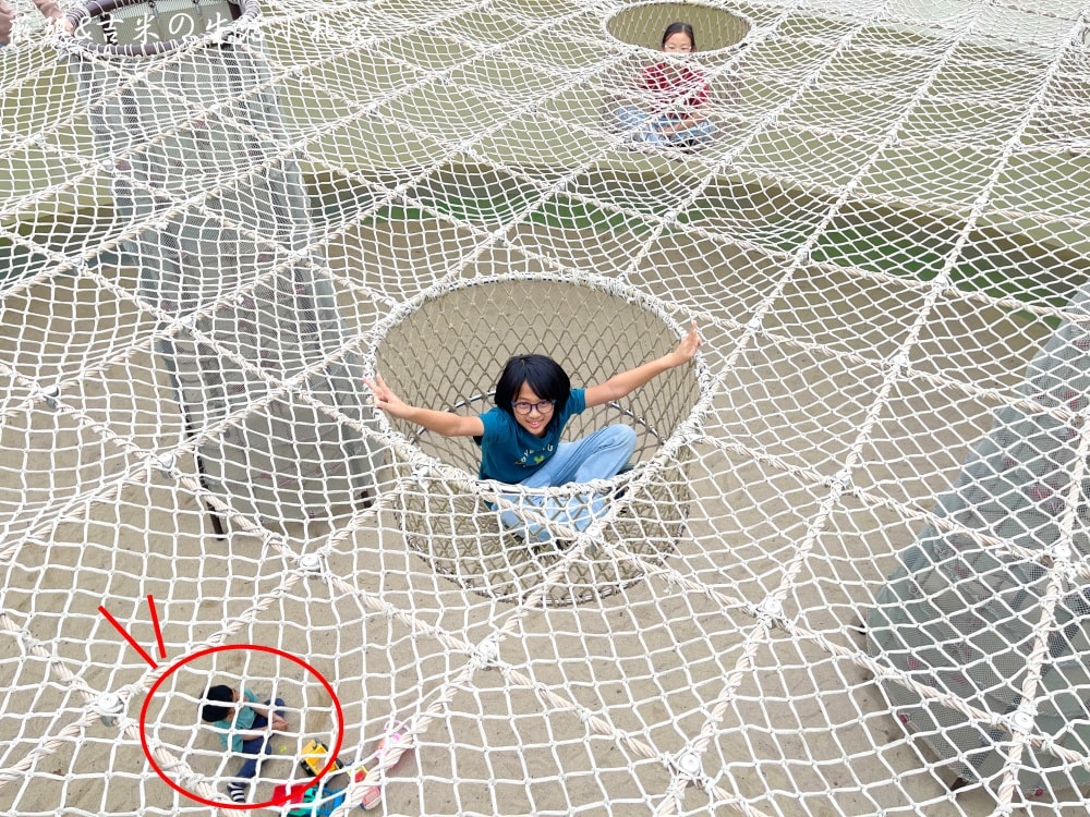 嘉義西區┃北香湖公園-綠豆仁遊戲場。可愛綠豆苗意象公園,大片編織網挑戰你的膽量!! - 第14張圖 嘉義西區┃北香湖公園-綠豆仁遊戲場。可愛綠豆苗意象公園,大片編織網挑戰你的膽量!!