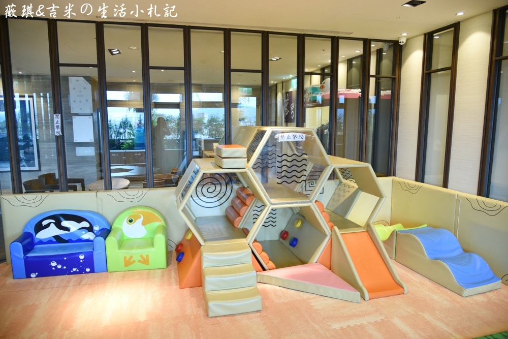 宜蘭羅東┃村却國際溫泉酒店。渡假超優選擇,一泊二食超享受,邊泡美人湯邊看夜景,早餐可以吃到下午一點喔!! - 第16張圖 宜蘭羅東┃村却國際溫泉酒店。渡假超優選擇,一泊二食超享受,邊泡美人湯邊看夜景,早餐可以吃到下午一點喔!!