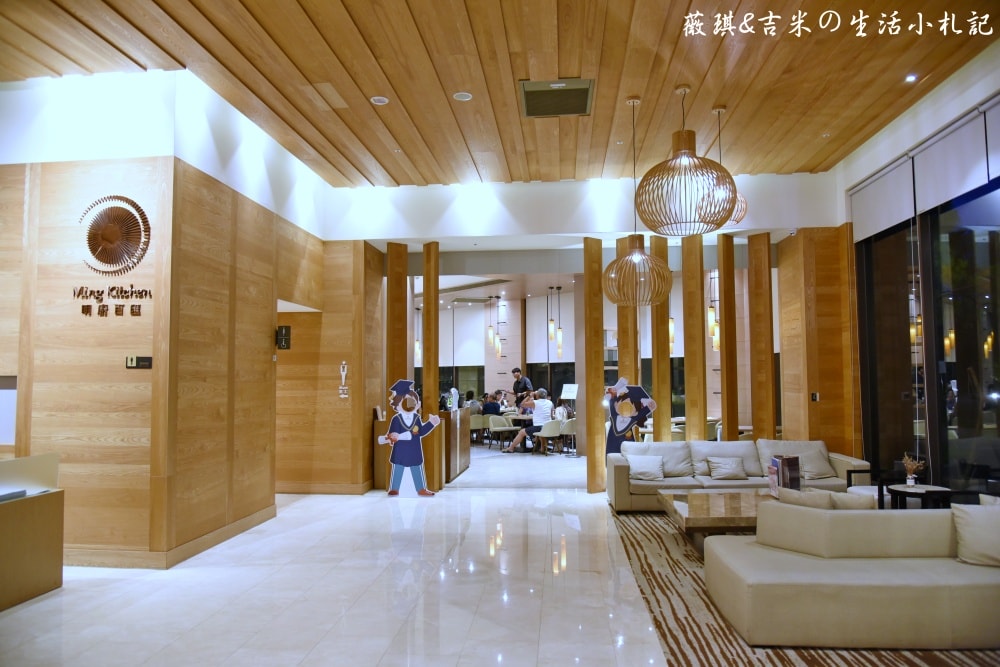 宜蘭羅東┃村却國際溫泉酒店。渡假超優選擇,一泊二食超享受,邊泡美人湯邊看夜景,早餐可以吃到下午一點喔!! - 第63張圖 宜蘭羅東┃村却國際溫泉酒店。渡假超優選擇,一泊二食超享受,邊泡美人湯邊看夜景,早餐可以吃到下午一點喔!!