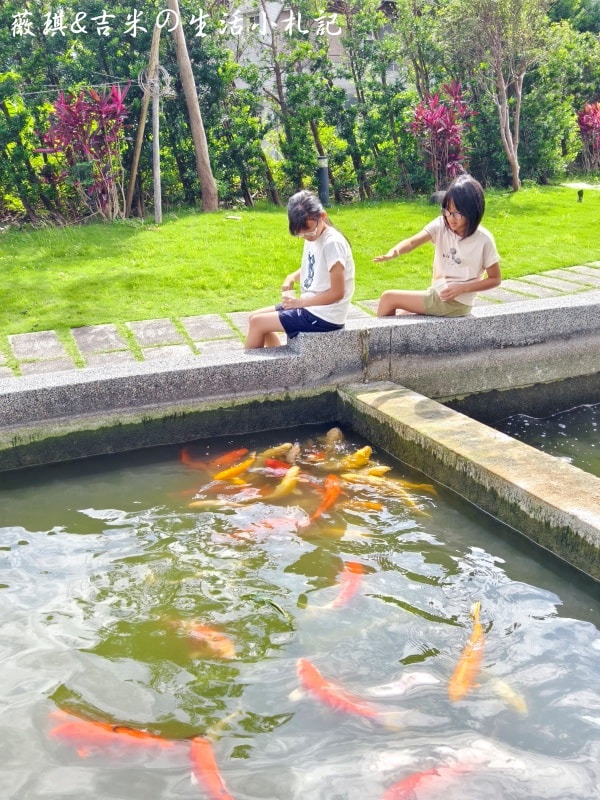 宜蘭羅東┃村却國際溫泉酒店。渡假超優選擇,一泊二食超享受,邊泡美人湯邊看夜景,早餐可以吃到下午一點喔!! - 第98張圖 宜蘭羅東┃村却國際溫泉酒店。渡假超優選擇,一泊二食超享受,邊泡美人湯邊看夜景,早餐可以吃到下午一點喔!!