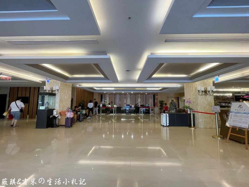 南投魚池┃馥麗溫泉大飯店。近水社碼頭,房間就有大浴池,戶外泳池SPA、兒童遊戲室都讓孩子不想離開!! - 第4張圖 南投魚池┃馥麗溫泉大飯店。近水社碼頭,房間就有大浴池,戶外泳池SPA、兒童遊戲室都讓孩子不想離開!!