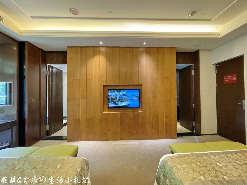 南投魚池┃馥麗溫泉大飯店。近水社碼頭,房間就有大浴池,戶外泳池SPA、兒童遊戲室都讓孩子不想離開!! - 第16張圖 南投魚池┃馥麗溫泉大飯店。近水社碼頭,房間就有大浴池,戶外泳池SPA、兒童遊戲室都讓孩子不想離開!!