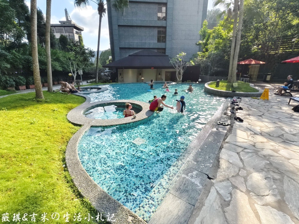 南投魚池┃馥麗溫泉大飯店。近水社碼頭,房間就有大浴池,戶外泳池SPA、兒童遊戲室都讓孩子不想離開!! - 第26張圖 南投魚池┃馥麗溫泉大飯店。近水社碼頭,房間就有大浴池,戶外泳池SPA、兒童遊戲室都讓孩子不想離開!!