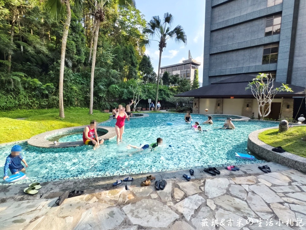 南投魚池┃馥麗溫泉大飯店。近水社碼頭,房間就有大浴池,戶外泳池SPA、兒童遊戲室都讓孩子不想離開!! - 第27張圖 南投魚池┃馥麗溫泉大飯店。近水社碼頭,房間就有大浴池,戶外泳池SPA、兒童遊戲室都讓孩子不想離開!!