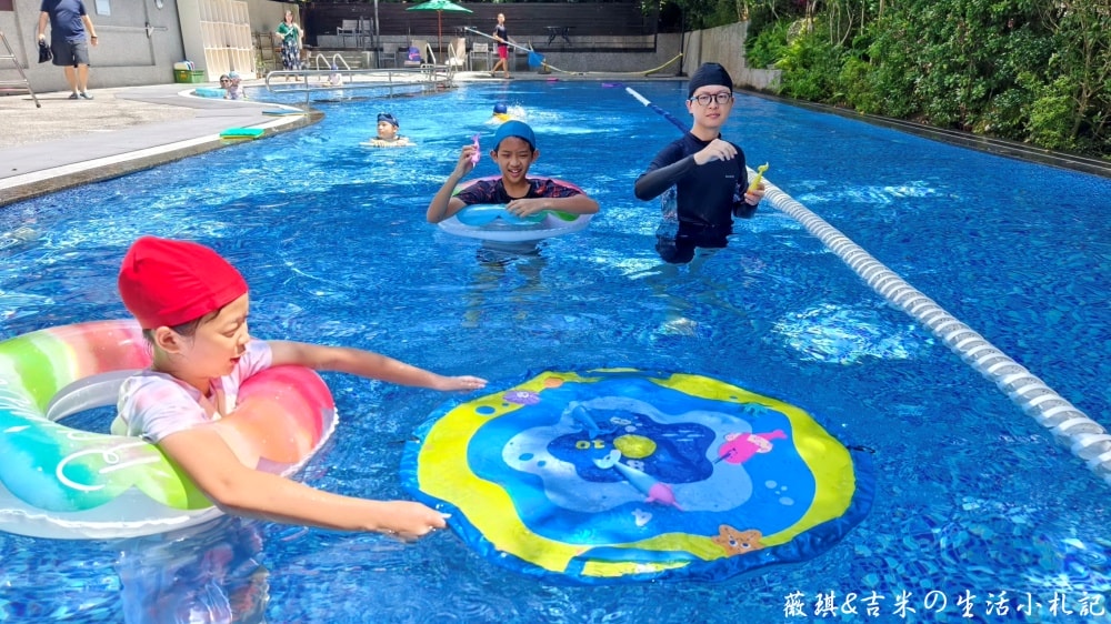 chido沁遊。一角鯨沉水玩具，一種玩具多種玩法，夏天玩水樂趣多!
