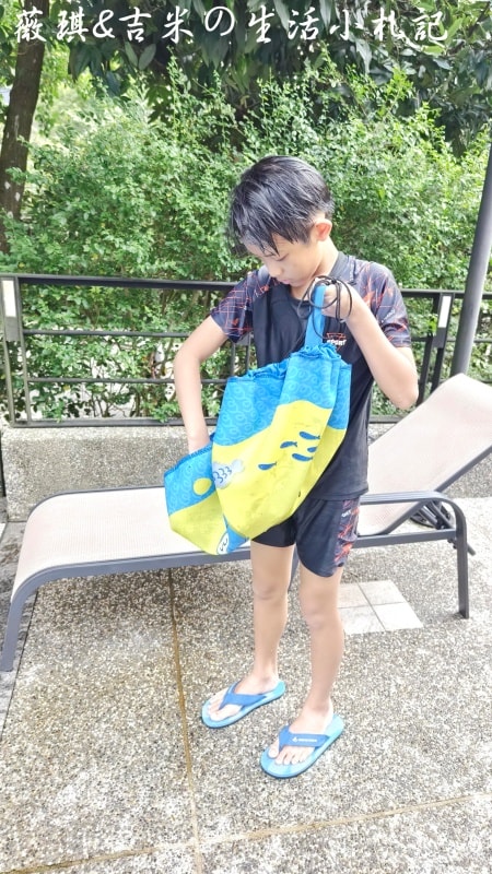 chido沁遊。一角鯨沉水玩具，一種玩具多種玩法，夏天玩水樂趣多!