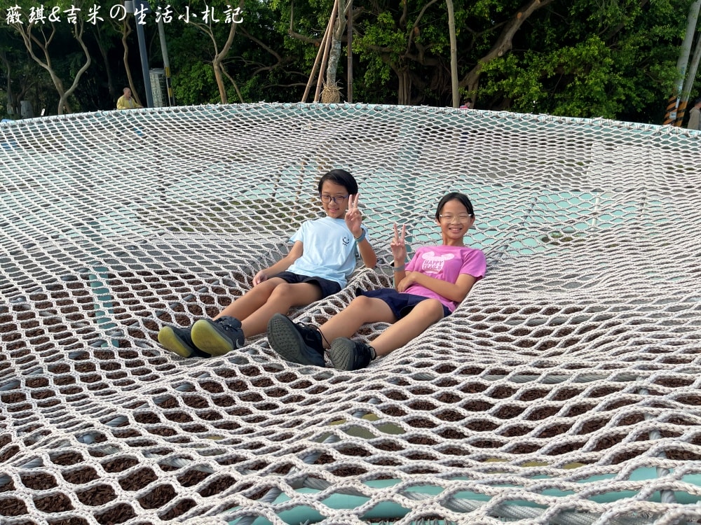 彰化八卦山┃天空遊戲場。2025年10月全新啟用，Tiffany藍色調＋雲朵曲線，打造共融式遊戲空間!