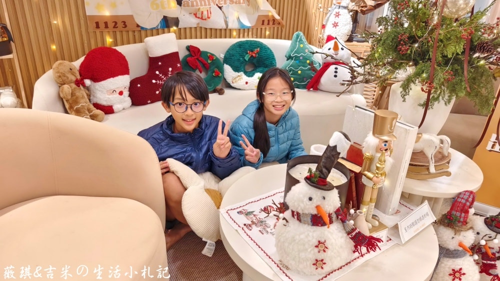 彰化咖啡┃Mor Coffee。彰化最有誠意咖啡店，特殊節日都有場景佈置，超有過節氣氛!餐點也很好吃喔!