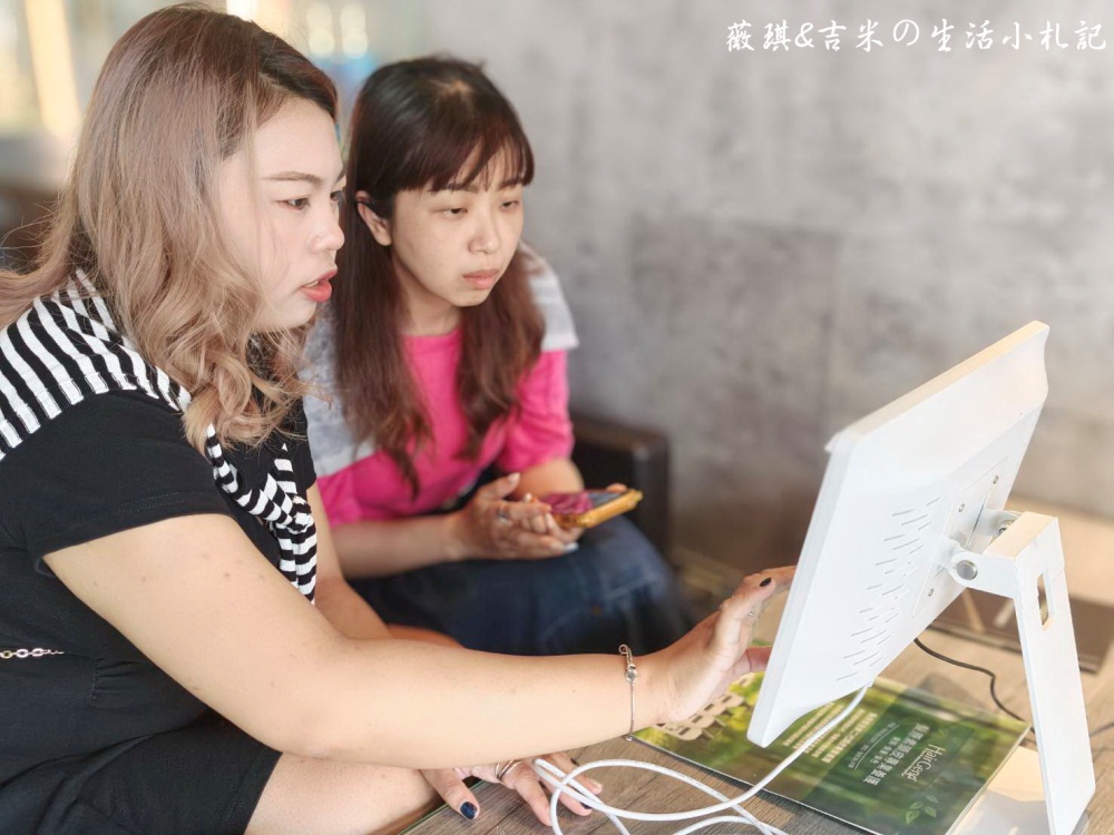 台中東區┃雅頓髮型-台中復興店。香氛修護髮浴加上哥德式護髮，馬上給您一頭光鮮柔順的秀髮!