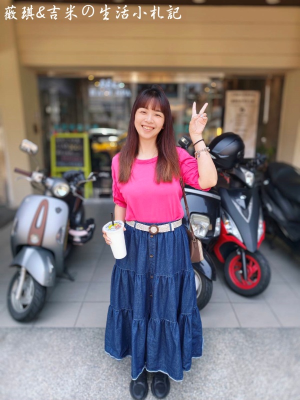 台中東區┃雅頓髮型-台中復興店。香氛修護髮浴加上哥德式護髮，馬上給您一頭光鮮柔順的秀髮!